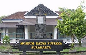 tempat museum