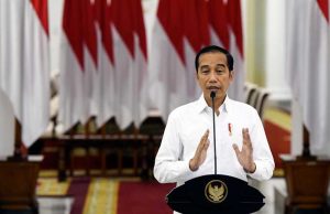 Indonesia Masuk Gelombang Ketiga Covid-19, Jokowi: Hati-Hati!