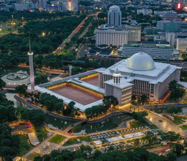 Masjid Istiqlal Dinobatkan Sebagai Masjid Ramah Lingkugan Pertama di Dunia
