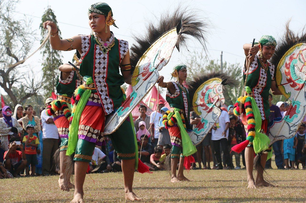 Mulai Dari Reog Ponorogo Hingga Batik, Inilah 5 Budaya Indonesia yang Pernah Diklaim Malaysia