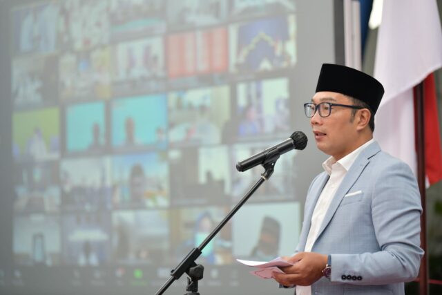 Ridwan Kamil Akan Berlakukan Sistem Satu Arah di Jalan Tol Utara Jawa Barat