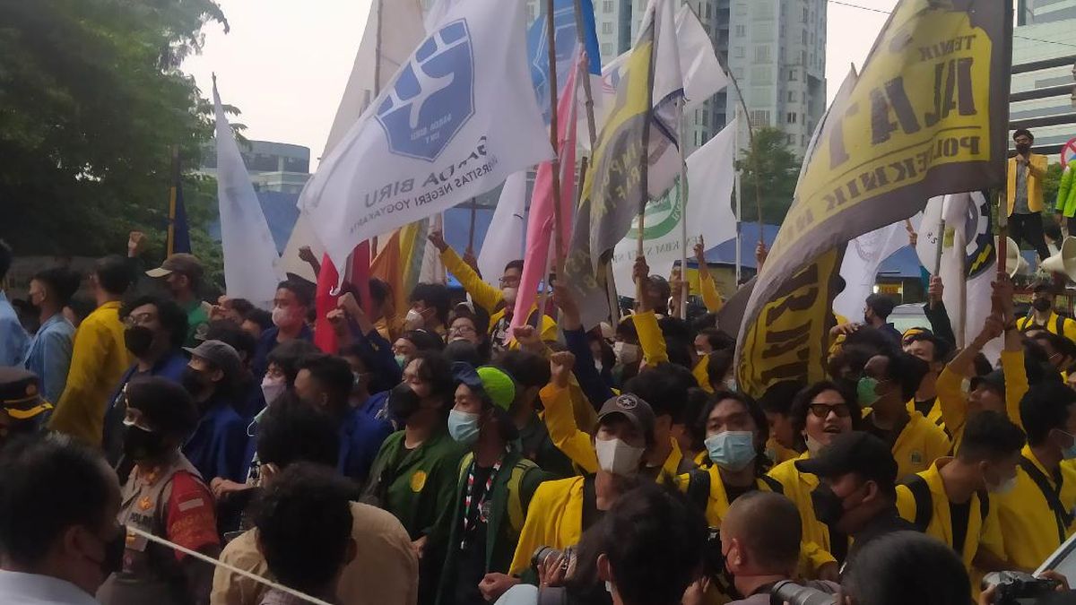Demo Akbar Mahasiswa 11 April Akan Tetap Berlangsung Meski Adanya Peretasan WhatsApp