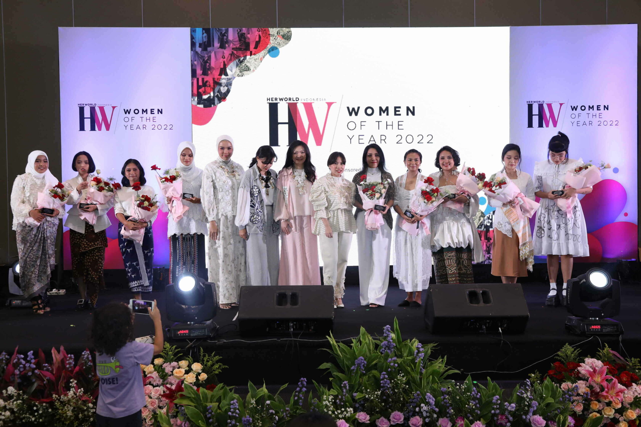 Inilah 10 Perempuan Hebat Indonesia Pemenang Women Of The Year 2022 ...