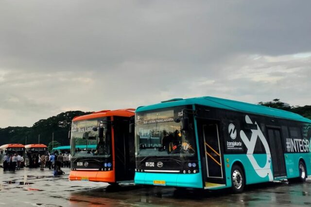 70 Bus Listrik untuk Indonesia Tersendat di China Akibat Lockdown Covid-19