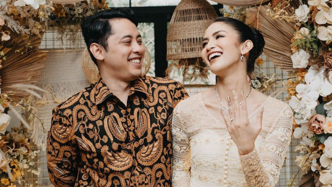 Pernikahan 10 Artis Indonesia di Tahun 2023 Ini Dinantikan Netizen