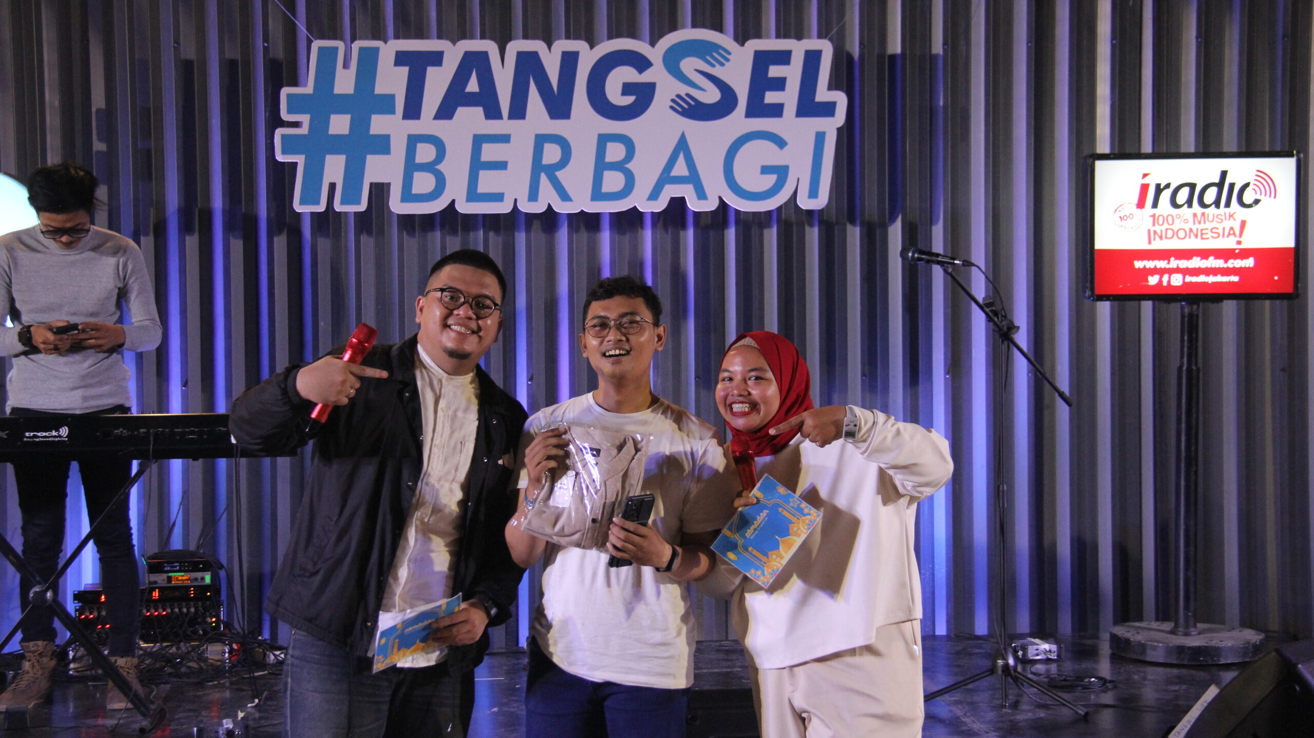 Berbagi Kebaikan, I-Radio Jakarta Rayakan Ramadan Bersama Tangsel Life
