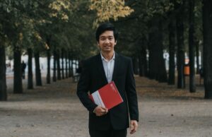 Kevin Cerita Peluang Generasi Muda Indonesia Bekerja di Pabrik Tesla Jerman