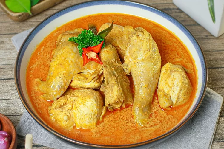 Ada Opor Ayam, 6 Kuliner Indonesia Masuk Hidangan Ayam Terenak Dunia