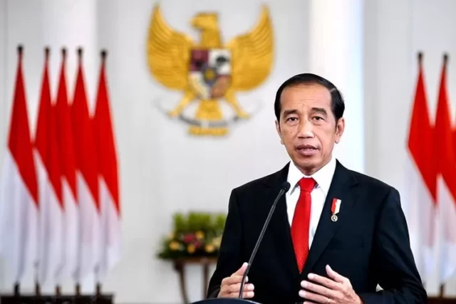 Jokowi: Utamakan Kepentingan Nasional Daripada Persaingan Politik