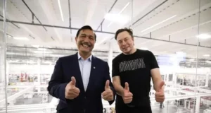Luhut Pastikan Elon Musk Datang ke Jakarta Tahun Ini